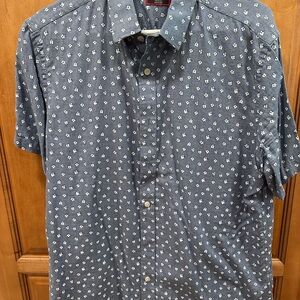 UNTUCKit Blue Floral Slim Fit Button Down Shirt